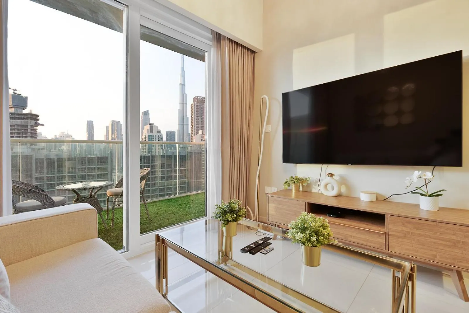 Amazing 1Br Apt With Burj Khalifa Views Dubai 0*,  United Arab Emirates